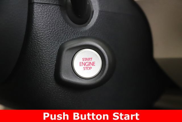 Used 2014 Volkswagen Eos w/ Sport Package image 23