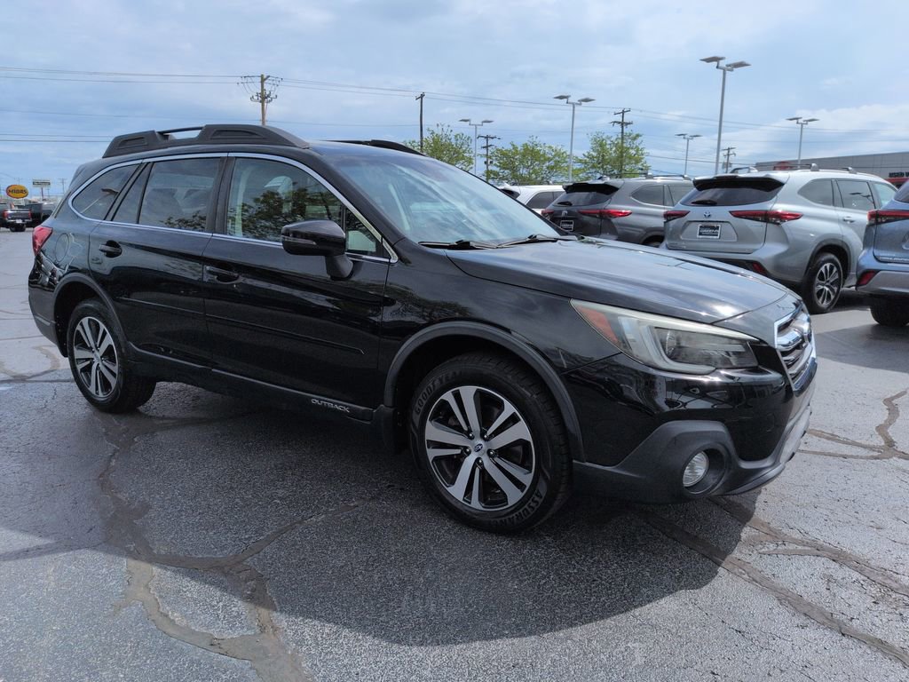 Used 2018 Subaru Outback 3.6R Limited image 7
