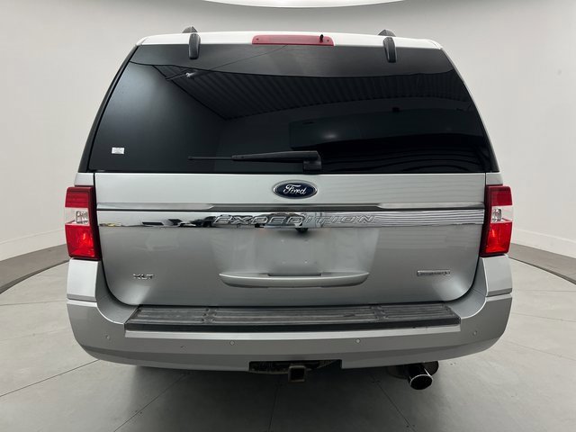 Used 2017 Ford Expedition XLT image 9