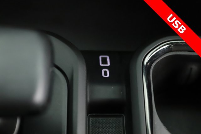 Used 2023 GMC Sierra 1500 AT4 w/ Technology Package image 26