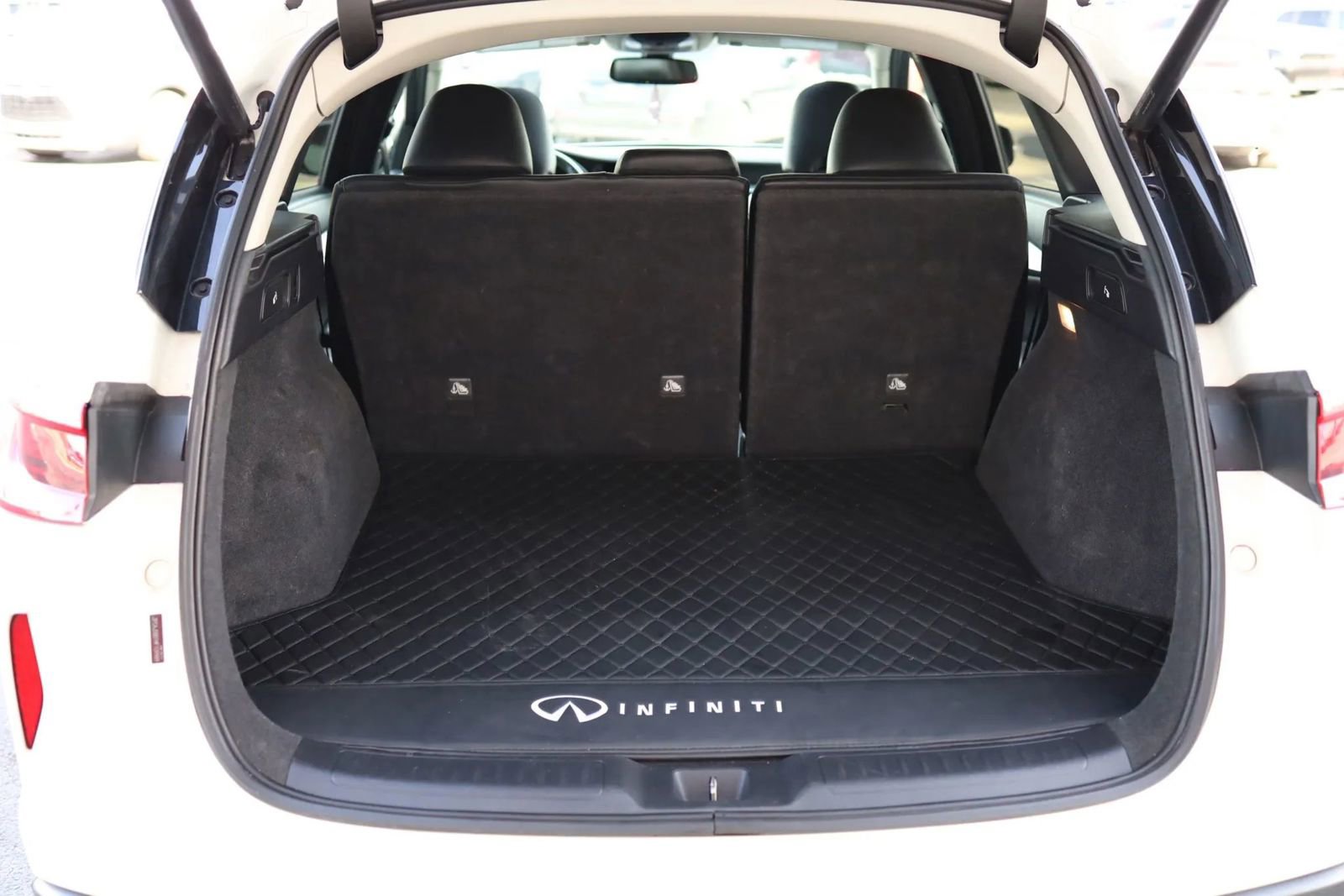 Used 2021 INFINITI QX50 Luxe AWD/4WD image 41