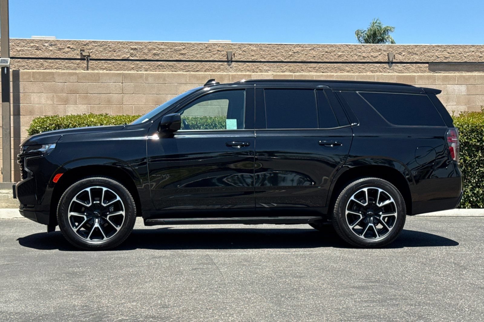 Certified 2023 Chevrolet Tahoe RST AWD/4WD image 7