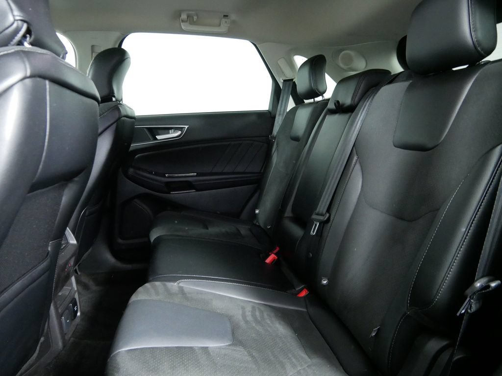 Used 2018 Ford Edge Sport w/ Equipment Group 401A AWD/4WD image 16