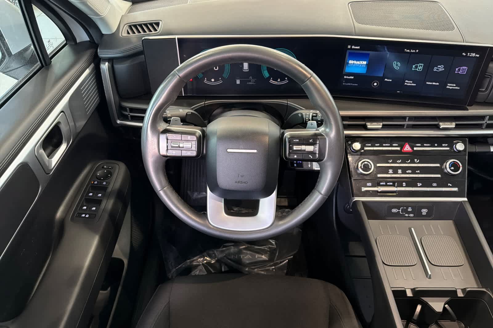 Used 2024 Hyundai Santa Fe SE FWD image 16