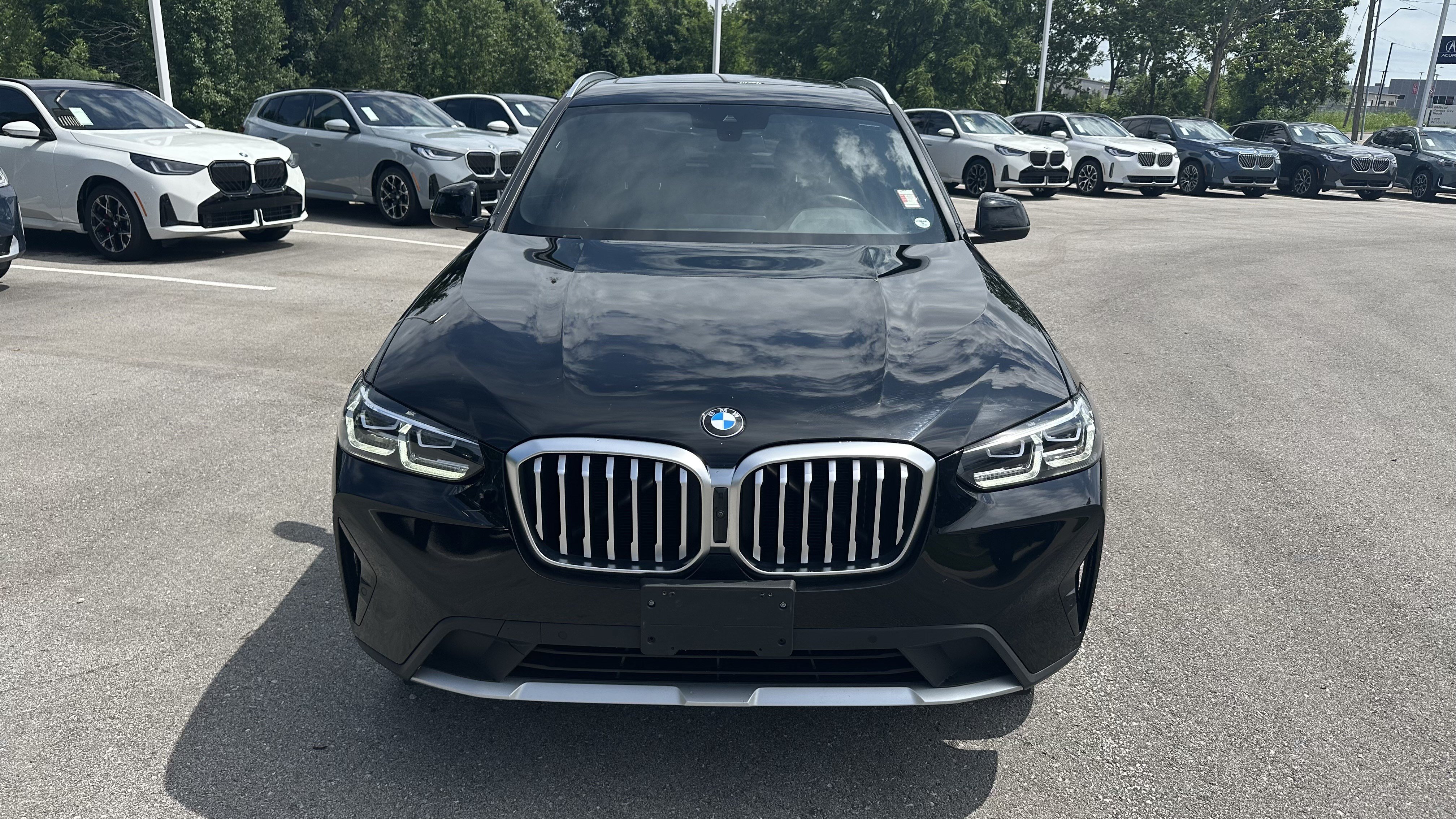 Used 2023 BMW X3 xDrive30i w/ Convenience Package AWD/4WD image 3