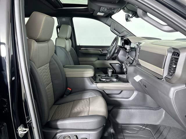 New 2026 Chevrolet Silverado 1500 ZR2 AWD/4WD image 29