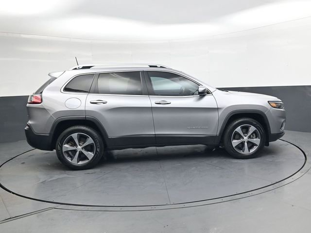 Used 2019 Jeep Cherokee Limited video 3