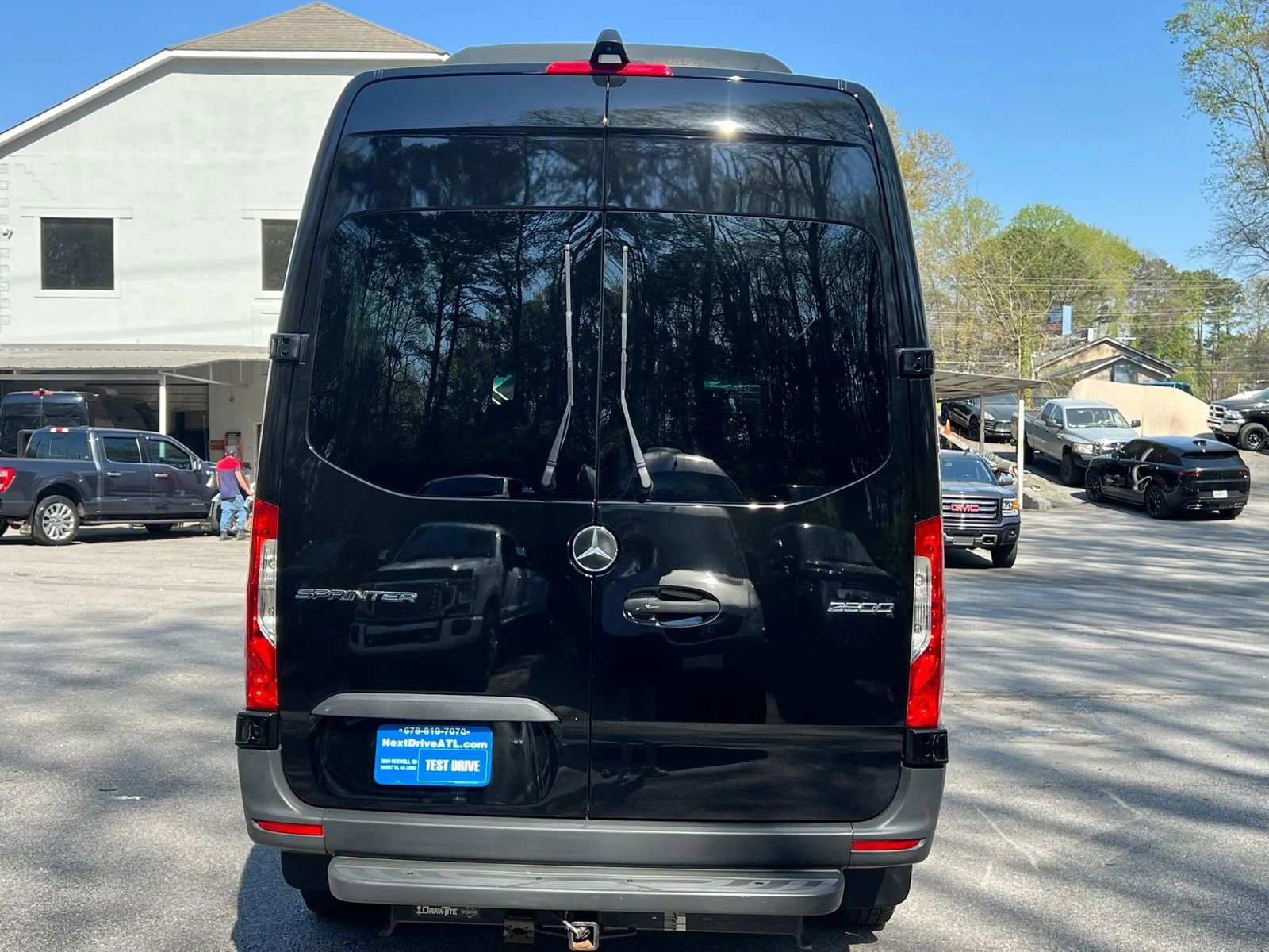 Used 2019 Mercedes-Benz Sprinter 2500 w/ Acoustic Package image 4