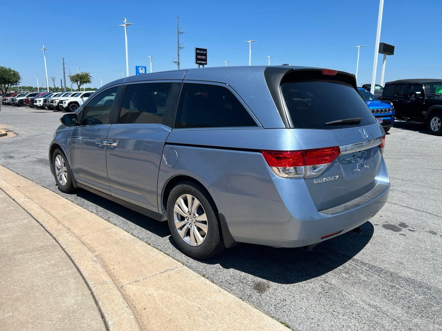 Used 2014 Honda Odyssey EX-L image 5