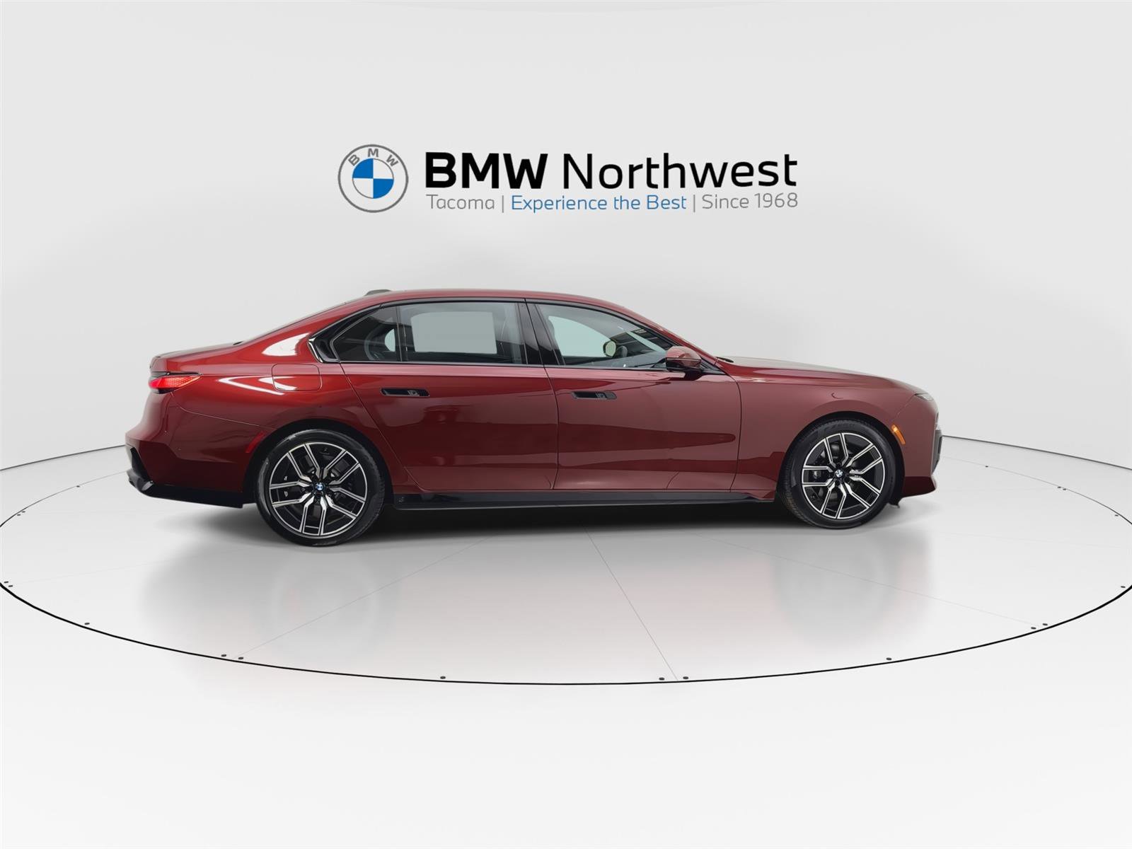 New 2026 BMW 760i xDrive w/ Executive Package image 4