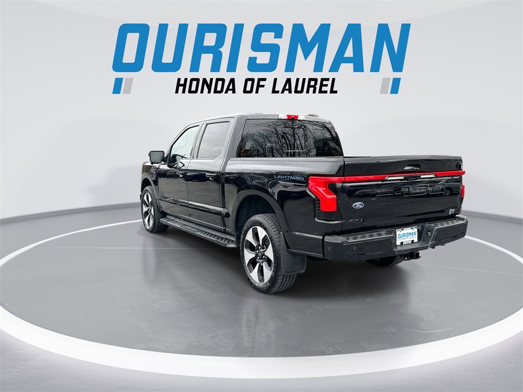 Used 2023 Ford F150 Lightning Platinum image 6