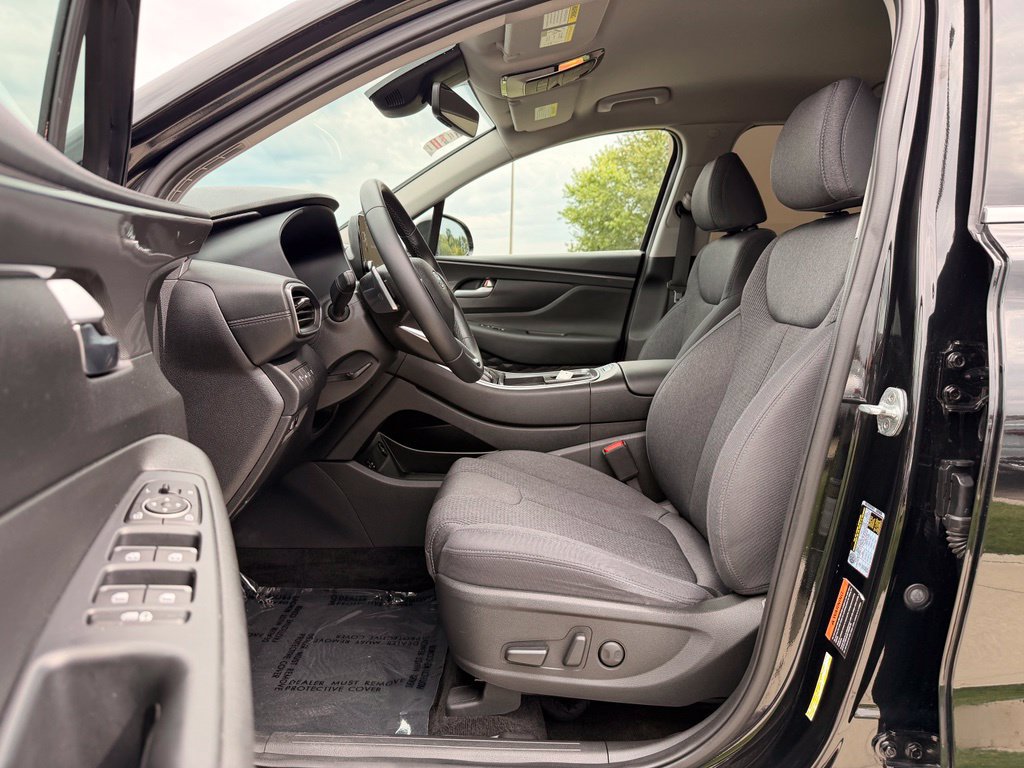 Used 2022 Hyundai Santa Fe XRT w/ Cargo Package FWD image 2
