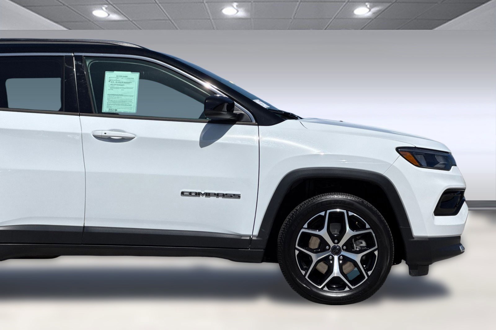 Used 2025 Jeep Compass Limited AWD/4WD image 34