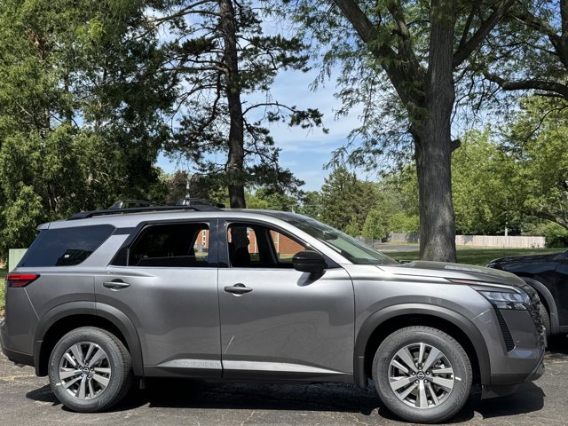 New 2026 Nissan Pathfinder SL w/ Cargo Package AWD/4WD image 22