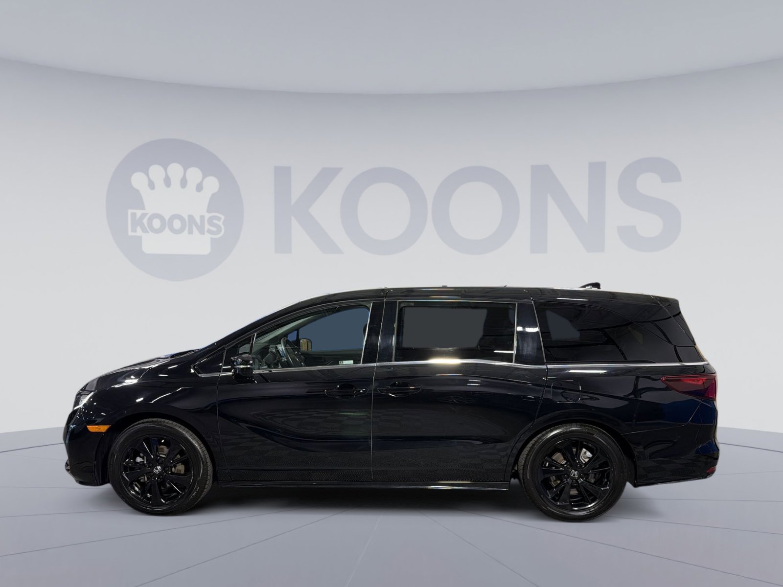 Used 2023 Honda Odyssey Sport image 13