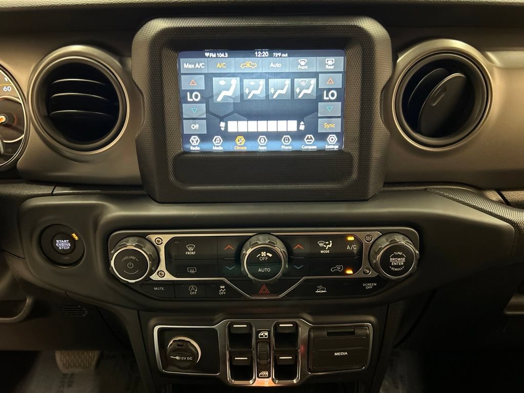 Used 2022 Jeep Gladiator Sport AWD/4WD image 23