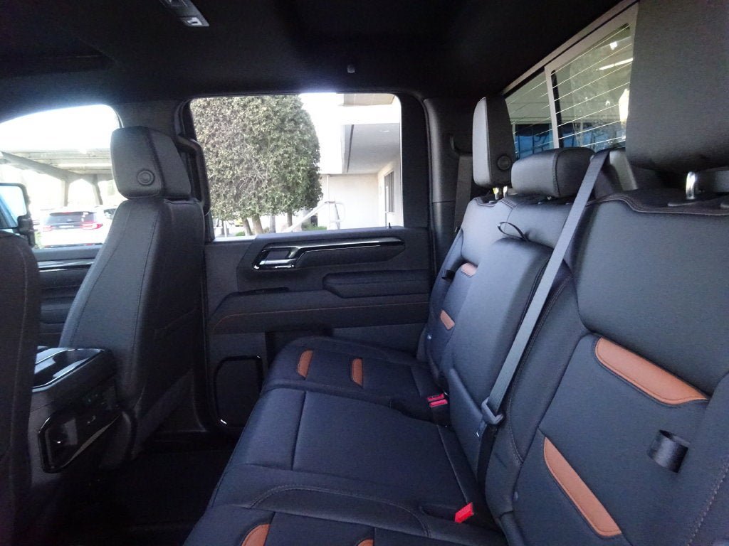 New 2026 GMC Sierra 2500 AT4 w/ AT4 Premium Plus Package AWD/4WD image 22