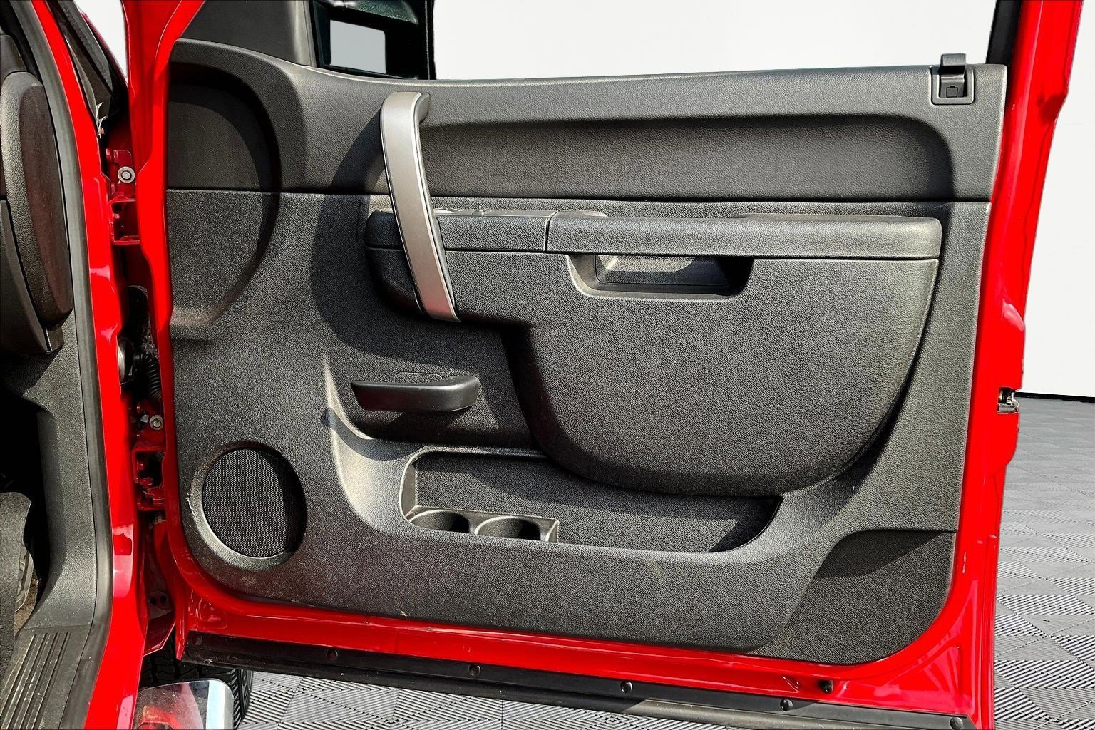 Used 2013 GMC Sierra 2500 SLE w/ SLE Preferred Package image 27