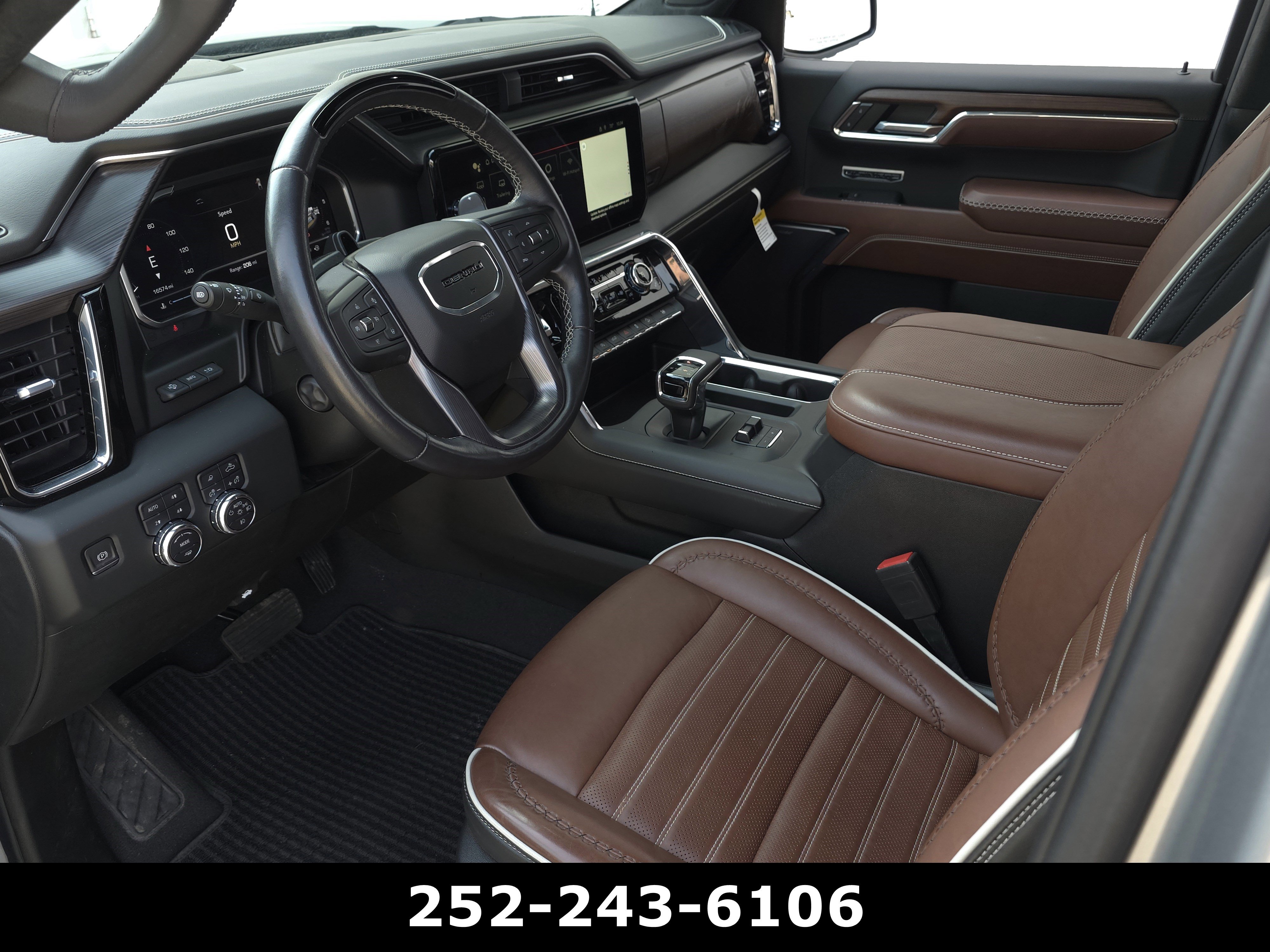 Used 2024 GMC Sierra 1500 Denali Ultimate AWD/4WD image 9