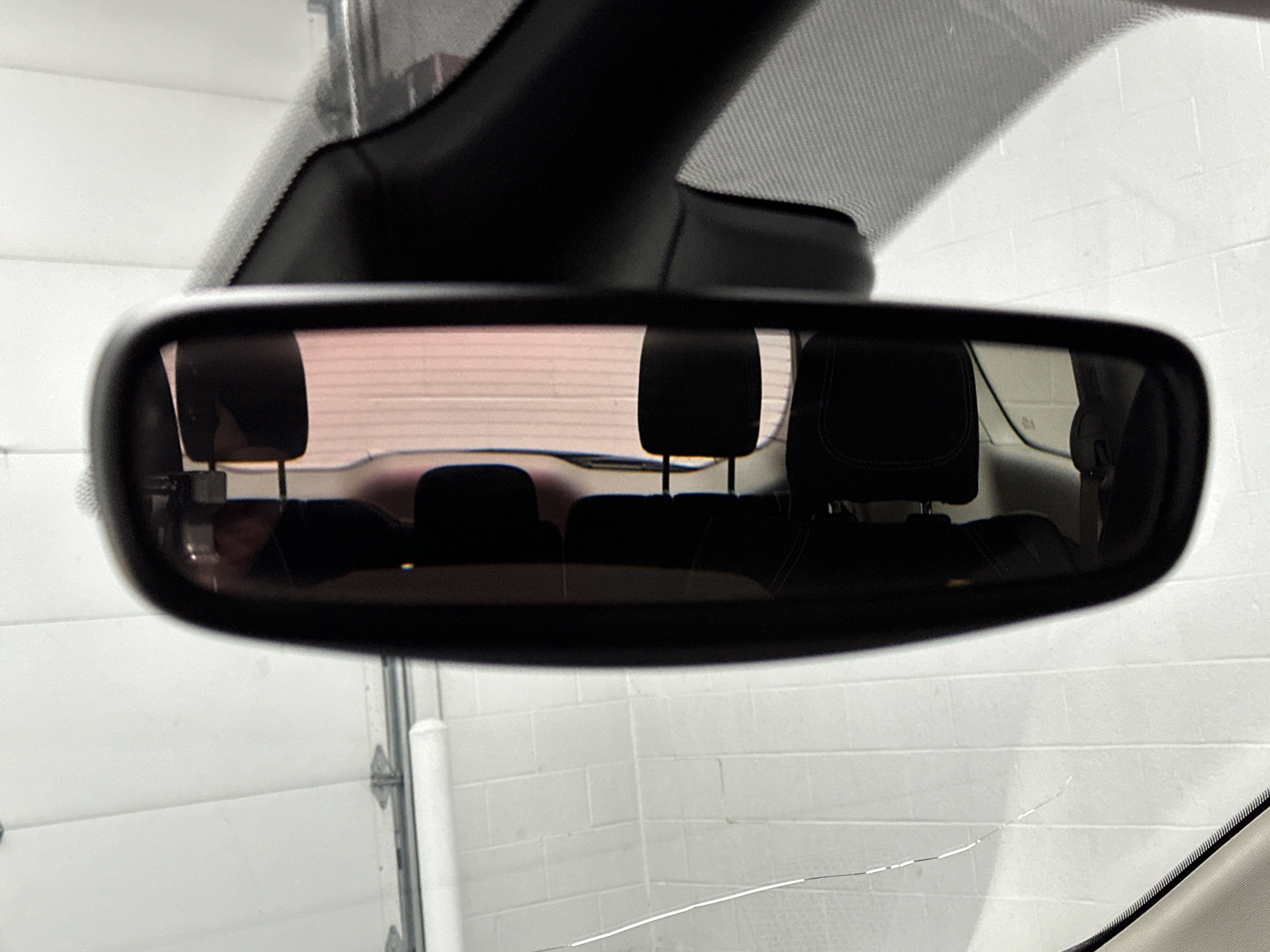 Used 2021 Chrysler Voyager LX FWD image 33