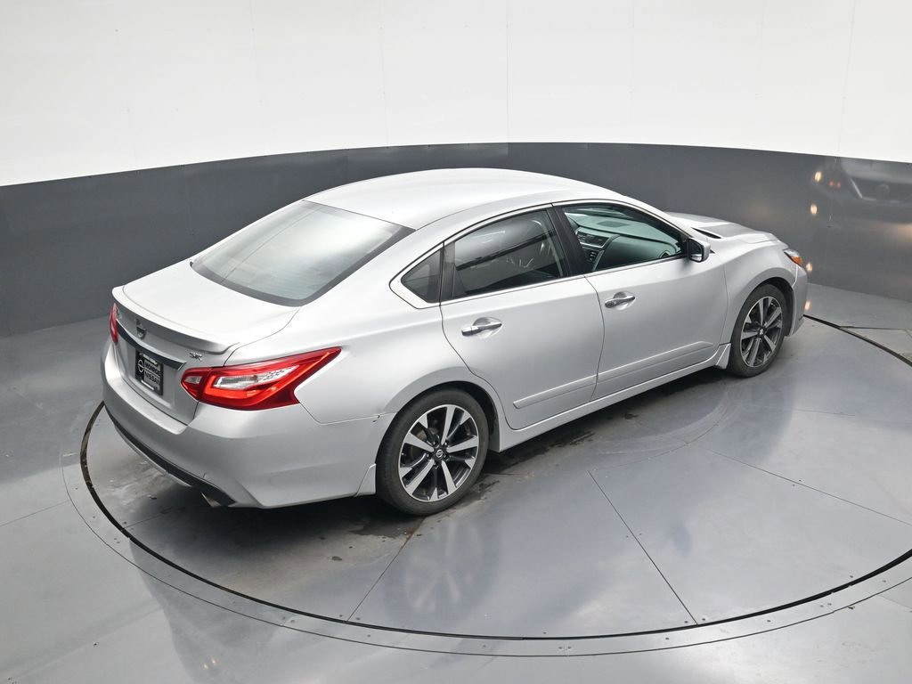 Used 2016 Nissan Altima 2.5 SR image 31