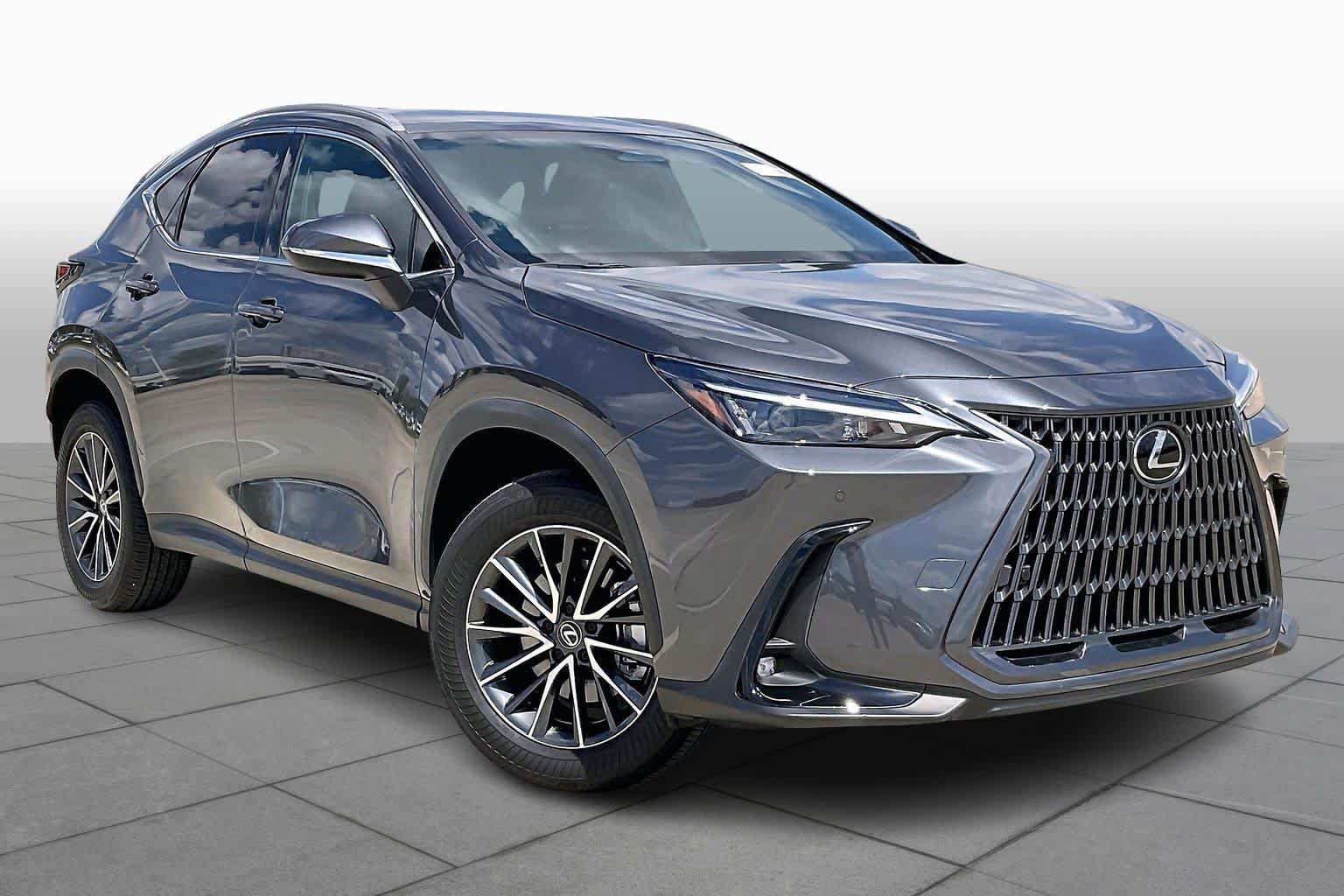 Used 2025 Lexus NX 250 FWD w/ Accessory Package (Z1) image 3
