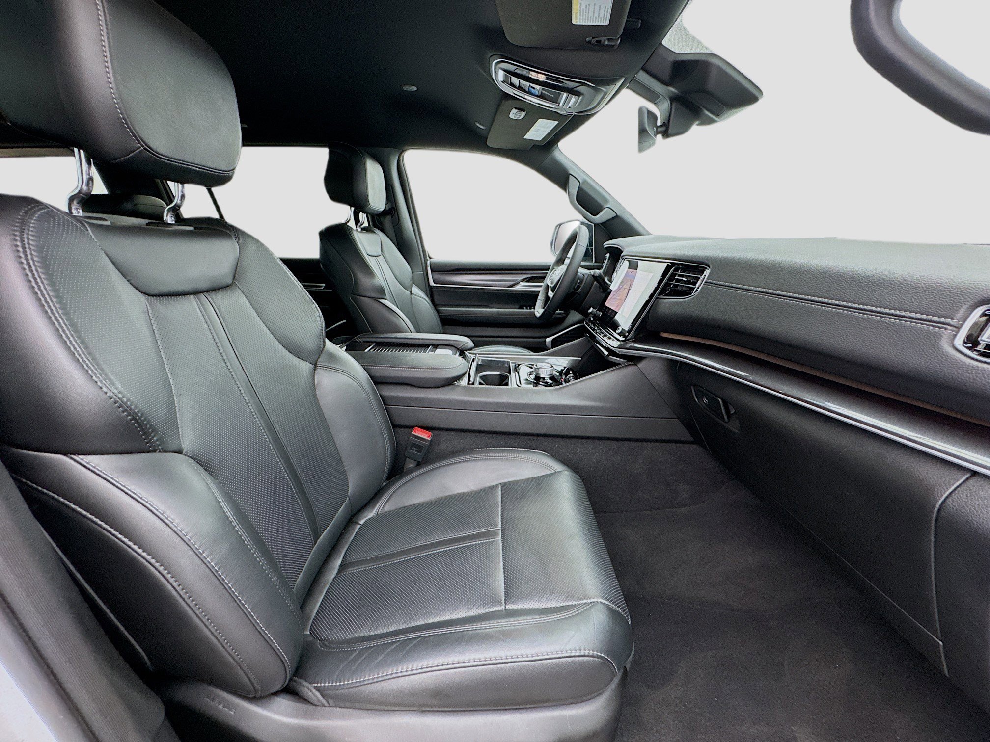 Used 2024 Jeep Wagoneer 2WD image 20