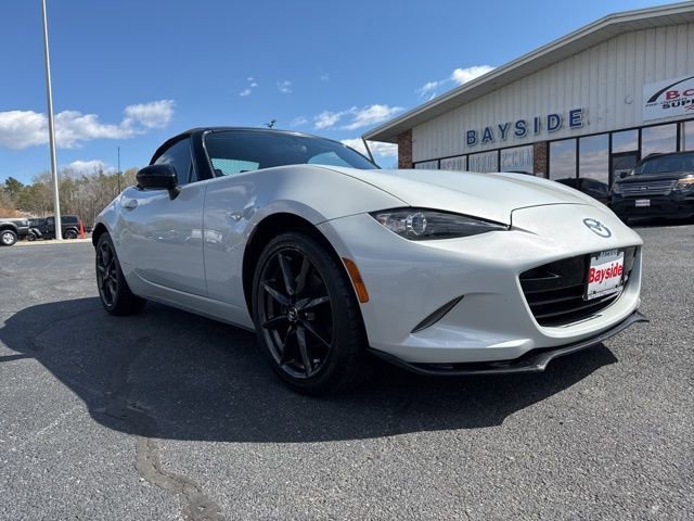 Used 2016 MAZDA MX-5 Miata Club image 2