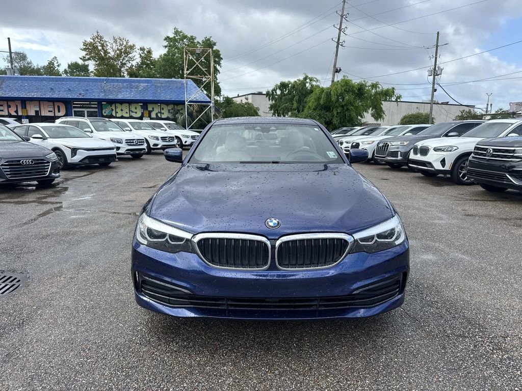 Used 2019 BMW 530i w/ Convenience Package image 2