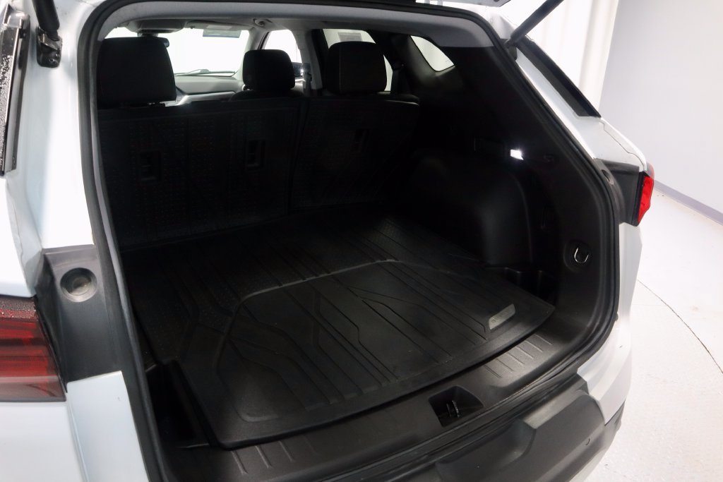 Used 2024 Chevrolet Blazer LT w/ Convenience Package FWD image 13