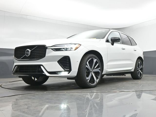 Used 2023 Volvo XC60 B5 Ultimate w/ Protection Package Premier AWD/4WD image 13