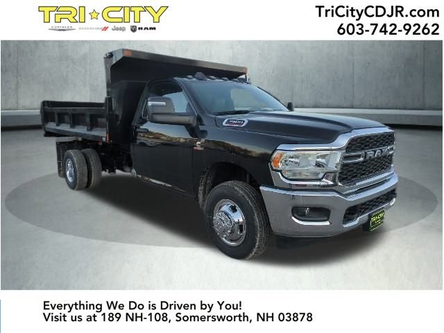 New 2024 RAM 3500 Tradesman image 9
