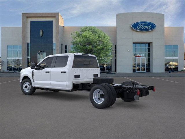 New 2026 Ford F350 XL w/ XL Chrome Package image 4