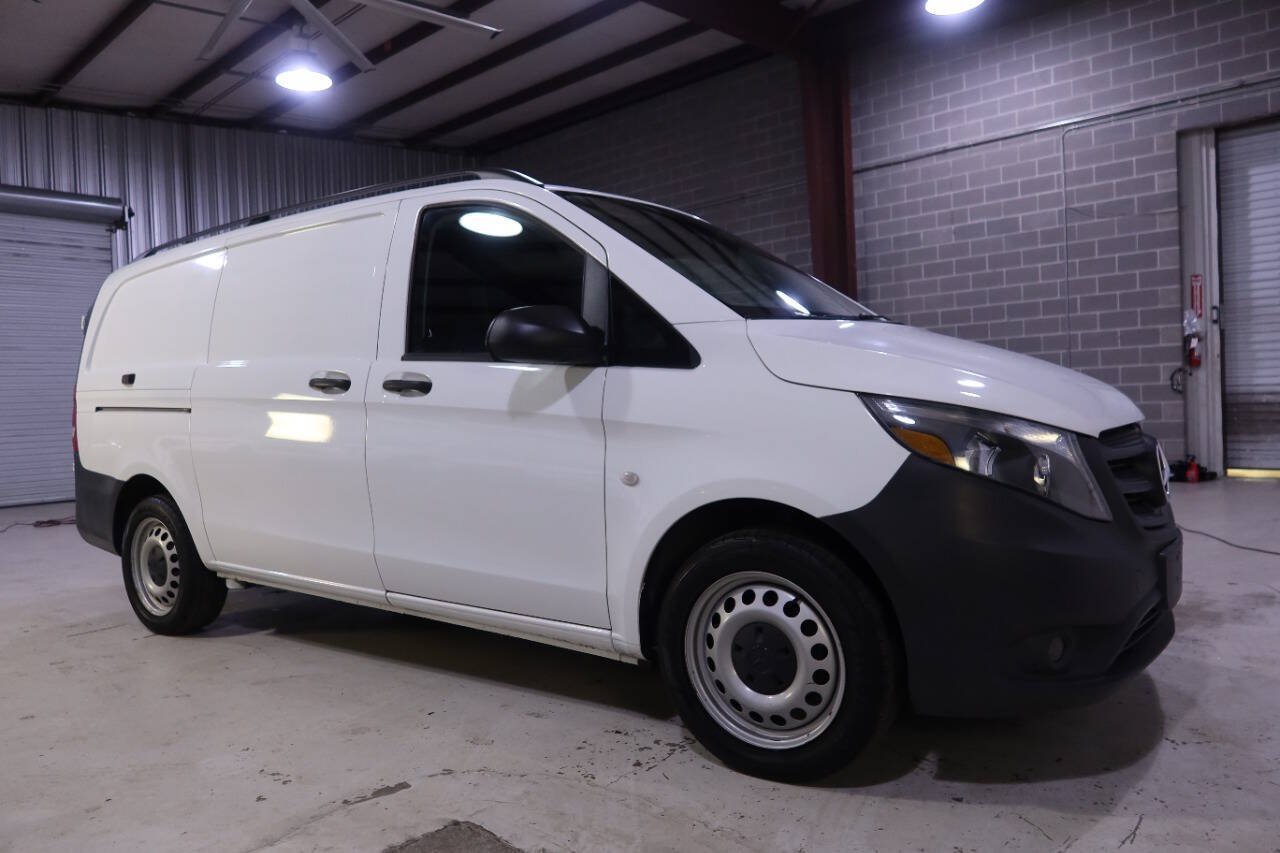 Used 2016 Mercedes-Benz Metris image 7