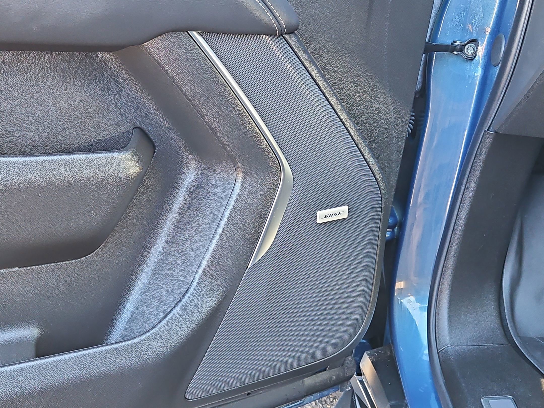 Used 2025 GMC Yukon XL Elevation w/ LPO, Floor Liner Package image 11