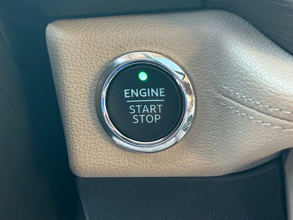 Used 2023 Ford Expedition Max Limited image 44