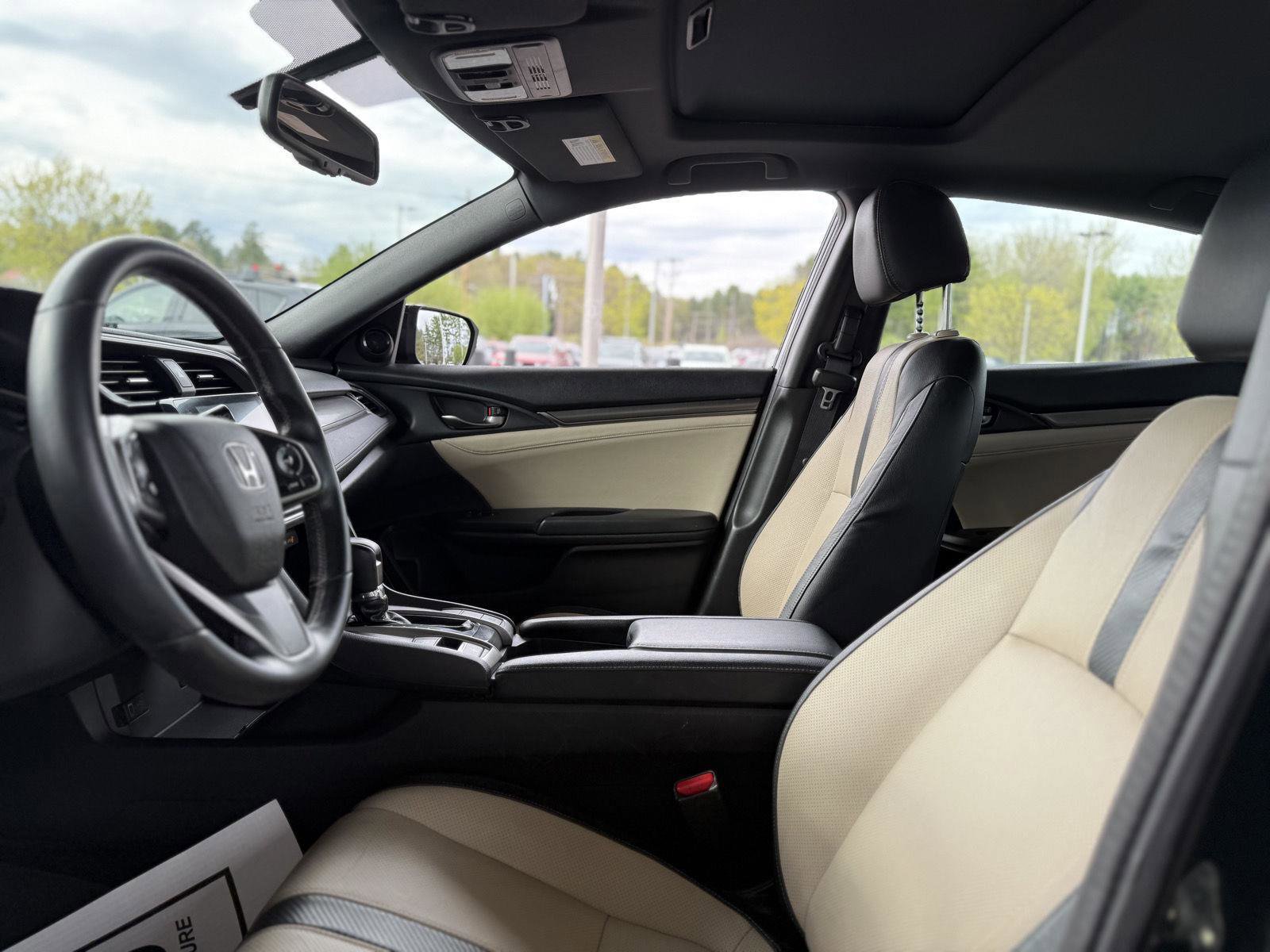 Used 2017 Honda Civic EX-L image 12