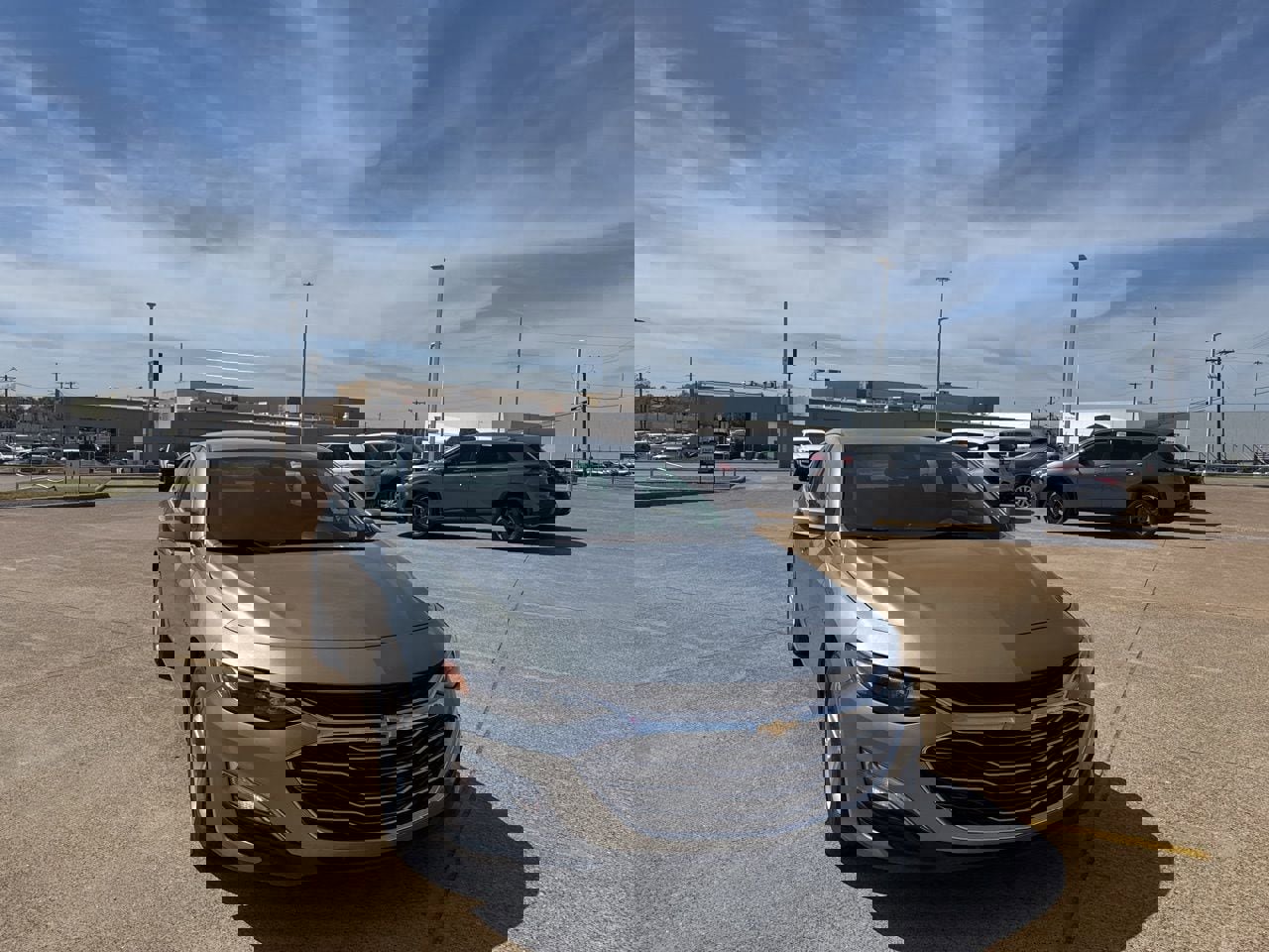 Used 2025 Chevrolet Malibu LS image 3