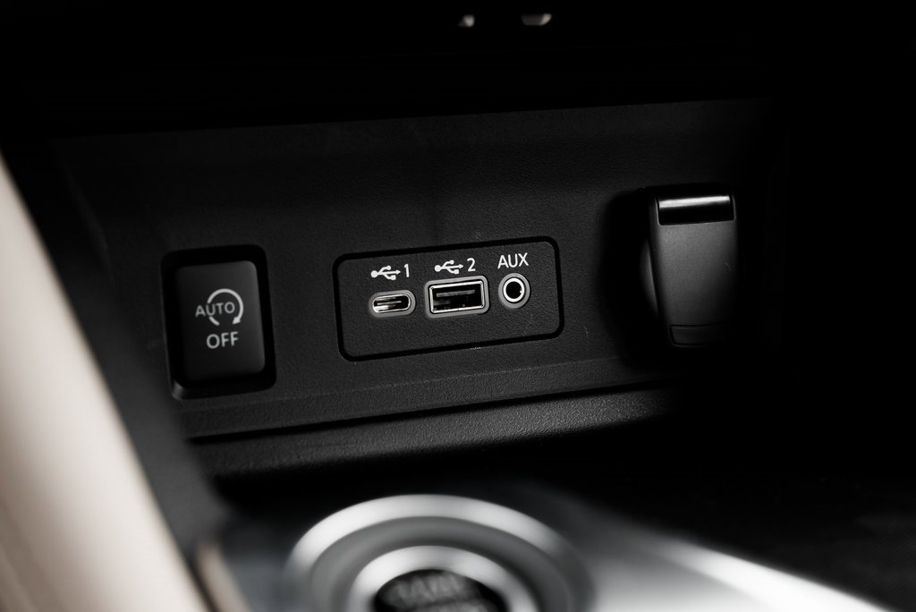 New 2025 Nissan Sentra SV w/ SV Premium Package image 15