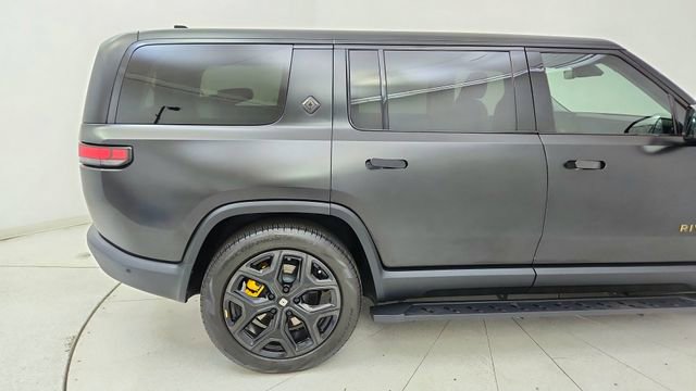 Used 2024 Rivian R1S Adventure image 12