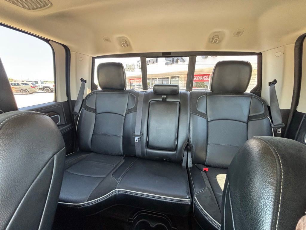 Used 2024 RAM 2500 Laramie AWD/4WD image 18