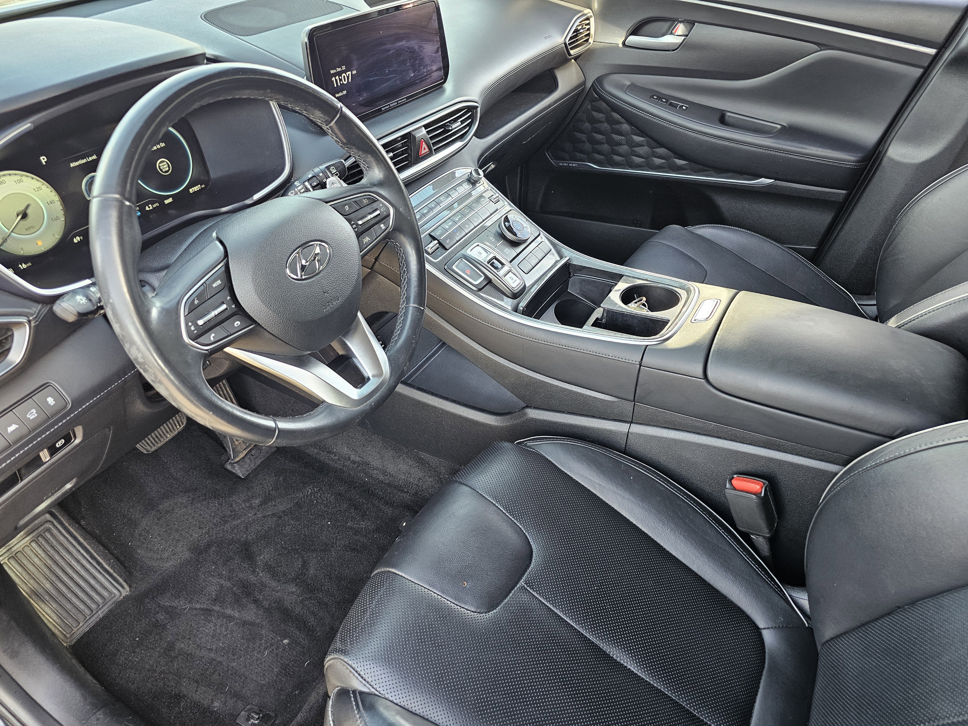 Used 2021 Hyundai Santa Fe SEL w/ Convenience + Premium Package image 28