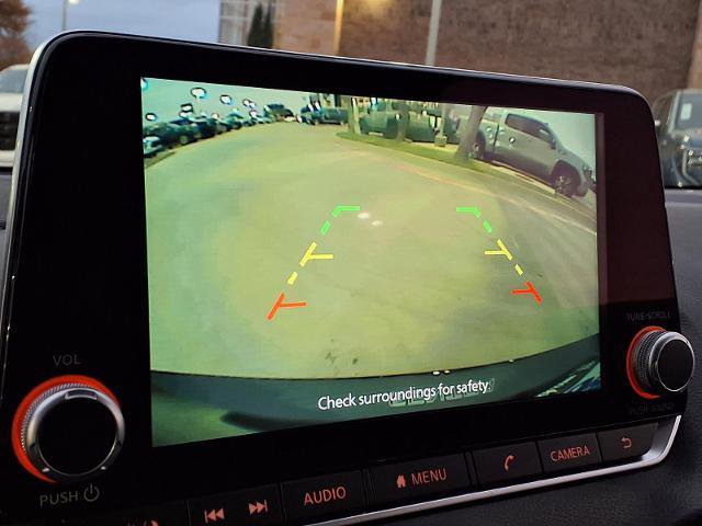 Used 2024 Nissan Sentra SV image 5