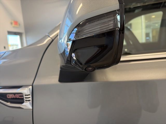 Used 2026 GMC Yukon XL Denali w/ Sun & Power Step Package image 13