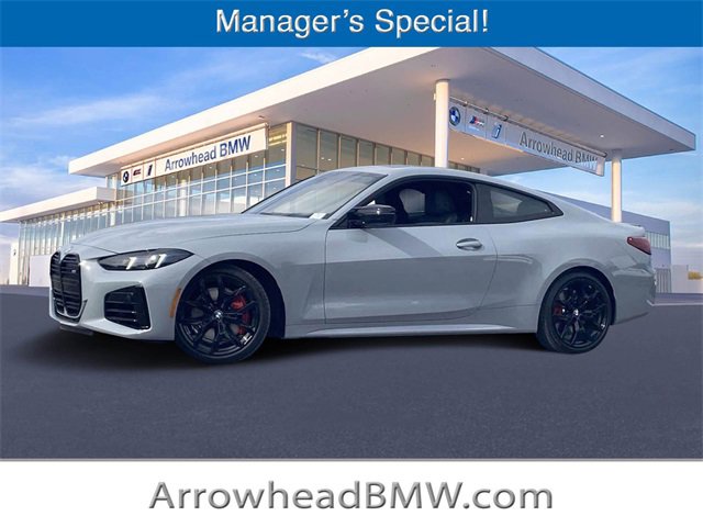 New 2025 BMW M440i Coupe w/ Shadowloine Package