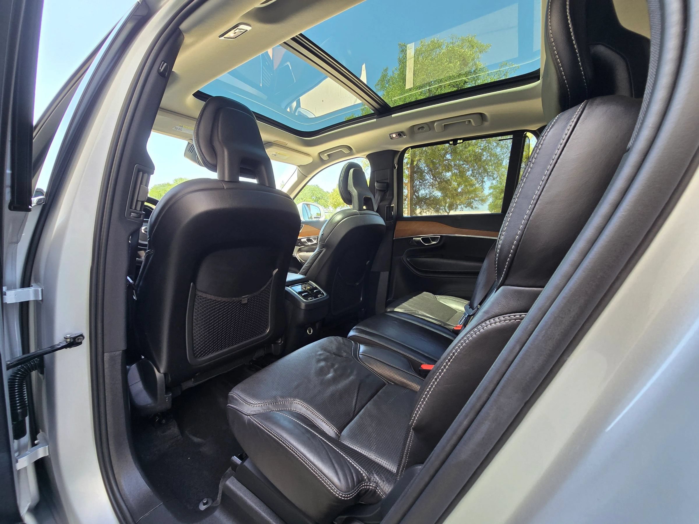 Used 2016 Volvo XC90 T6 Inscription w/ Vision Package AWD/4WD image 49