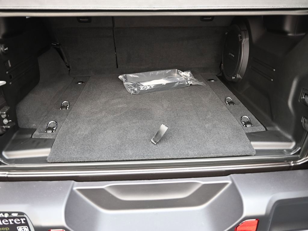 New 2025 Jeep Wrangler Sahara image 13