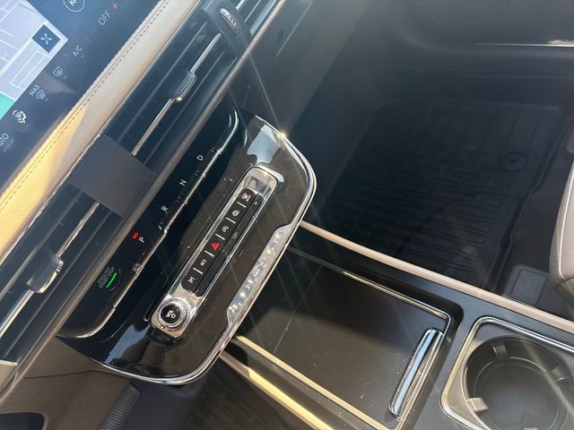 Used 2024 Lincoln Corsair FWD image 28