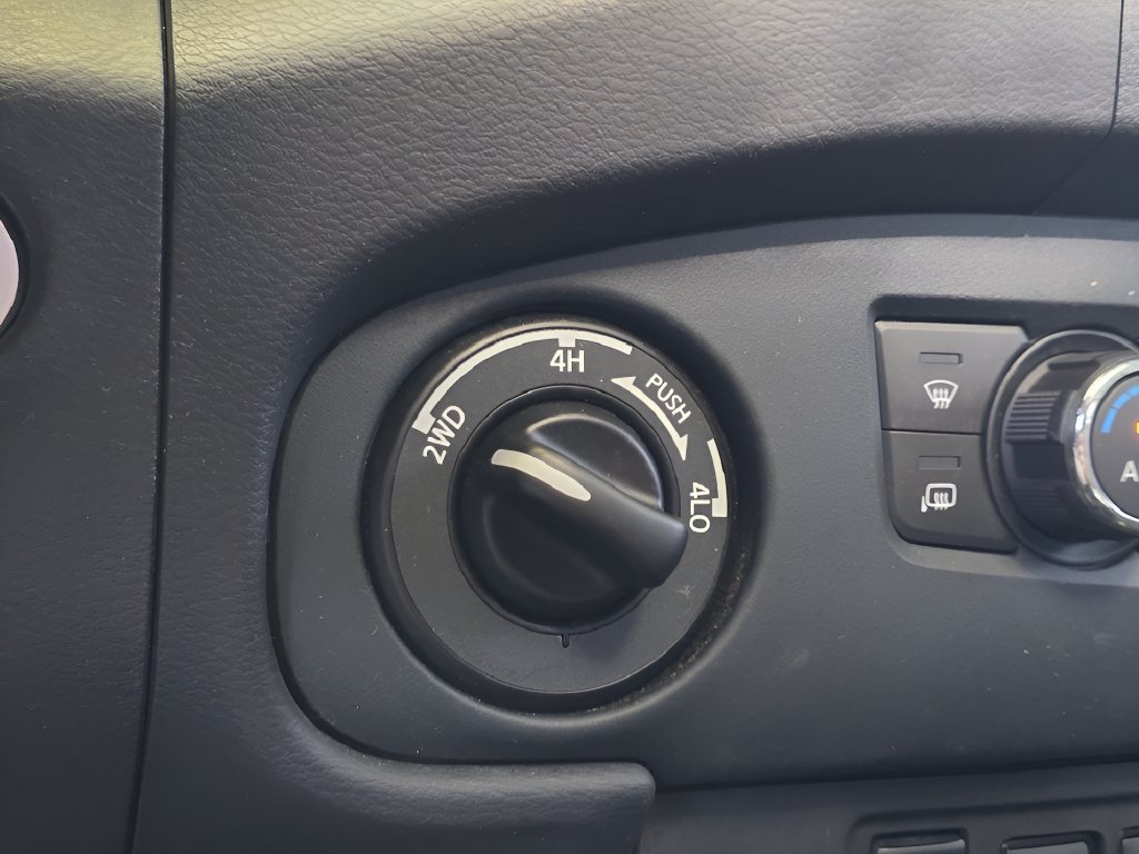 Used 2022 Nissan Frontier PRO-4X w/ Pro-4X Premium Package AWD/4WD image 24