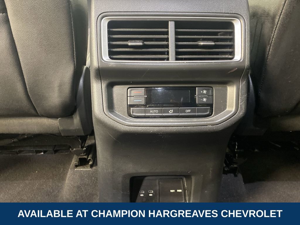 Used 2024 Volkswagen Atlas SE AWD/4WD image 29